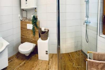 Kúpelňa s toaletou, Romantické chalúpky Raj - Borievka a Čučoriedka, Hrabušice