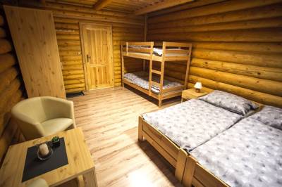 Rodinná izba 1 a 2 - manželská a poschodová posteľ, Ubytovanie Dobšinská Ľadová Jaskyňa, Stratená