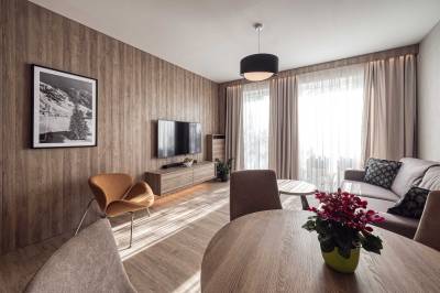 Apartmán 4 - obývačka s gaučom a LCD TV, Trio Tatry Starý Smokovec, Vysoké Tatry
