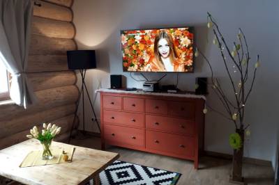 LCD TV v obývačke, Zrub Chopok, Mýto pod Ďumbierom