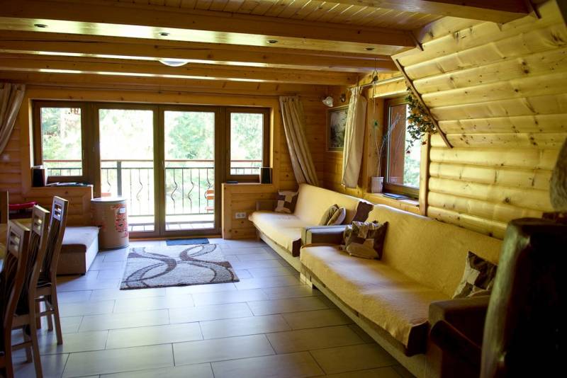 Obývačka s gaučom, Chata SILVIA Jasenská dolina, Belá - Dulice