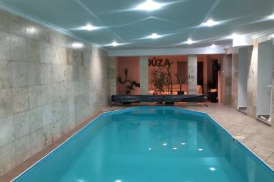 Wellness s vnútorným bazénom, Meduza Wellness Spa, Hlohovec