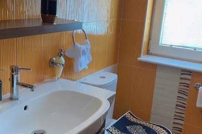 Kúpeľňa s toaletou, Meduza Wellness Spa, Hlohovec