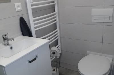Kúpeľňa s toaletou, Chalupa pod Roháčmi, Habovka