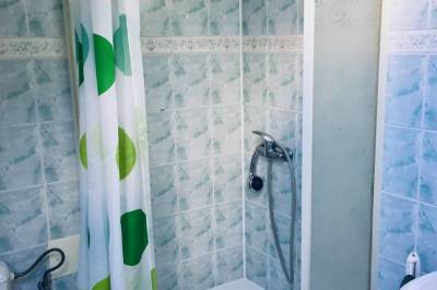 Apartmán Vierka – kúpeľňa so sprchovacím kútom a toaletou, Privát Majo***, Liptovský Mikuláš