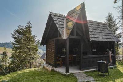 Žltá chata - exteriér ubytovania v Ždiari, Žltá a Červená chata, Ždiar