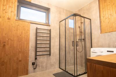 Apartmán Sydney - kúpeľňa so sprchovacím kútom, Apartmány u Klokana, Liptovské Sliače