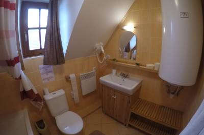 Kúpeľňa s toaletou, Chalupa Daniela, Liptovský Trnovec