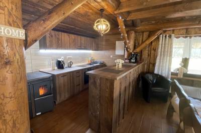 Chata - plne vybavená kuchyňa, Chata a Luxusný drevený mobilný dom Vreščovské Sedlo, Skalité