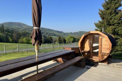 Sauna a sedenie, Chata a Luxusný drevený mobilný dom Vreščovské Sedlo, Skalité
