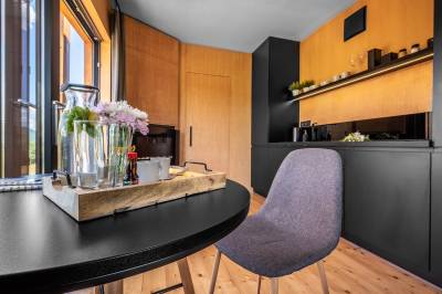 Kuchyňa so sedením, Kutica u Lohajov, Nová Baňa