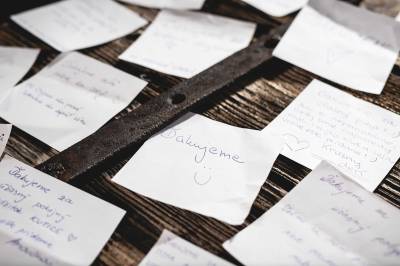 Odkazy od hostí, Kutica u Lohajov, Nová Baňa