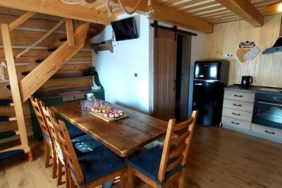 Drevenička - kuchyňa s jedálenským sedením, Chata na Ogrode, Osturňa