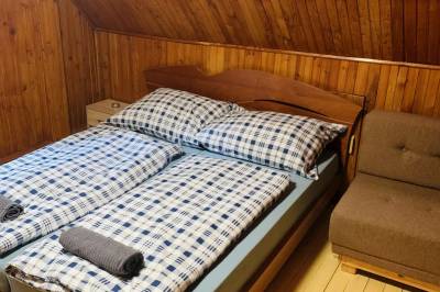 Spálňa s manželskou posteľou, Chata Kojšovka, Párnica
