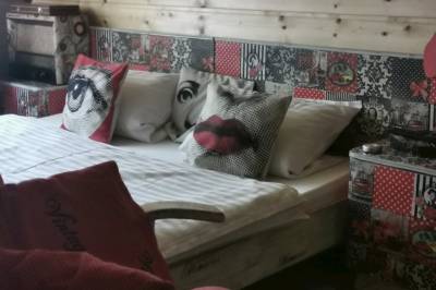 Spálňa s manželskou posteľou, Chata Relax Kysuce, Dlhá nad Kysucou