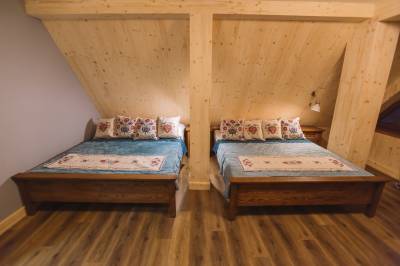 Spálňa s dvomi manželskými posteľami, GREINER Boutique Mountain Chalet, Ždiar