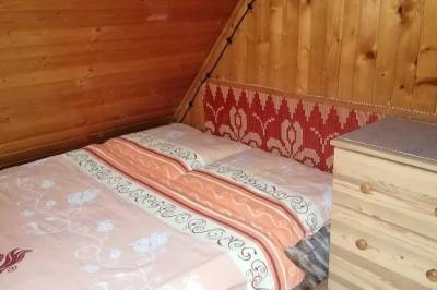 Chata - spálňa s manželskou posteľou, Chata a apartmány Jašica, Oravský Biely Potok
