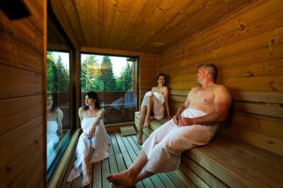 Relax v saune v exteriéri ubytovania, Villa Drosera, Pribylina