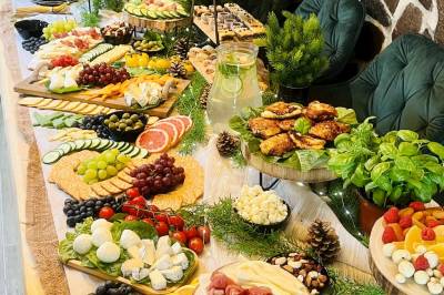 VIP cateringový stôl, PARADiSE Wellness Residence, Terchová