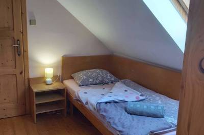 Spálňa s 1-lôžkovou posteľou, Chalupa u Valiky, Podtureň