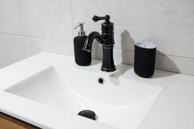 Kúpeľňa s WC, Jariabka Chalet Zrub Nízke Tatry- terasa, gril, priestor na hry, zeleny les Vás naplnia energiou, Jarabá