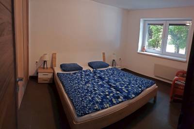 Spálňa s manželskou posteľou, TopSenec - Lakeside Home, Senec