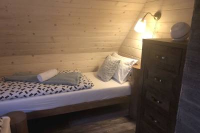 Spálňa s 1-lôžkovou posteľou, Chata Snežienka, Oščadnica
