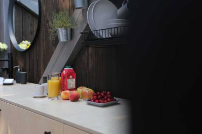 Kuchynská linka, Kutica 2, Nová Baňa