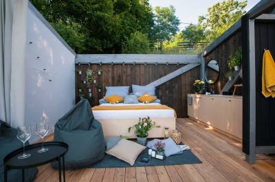 Pohodlná manželská posteľ, Kutica 2, Nová Baňa