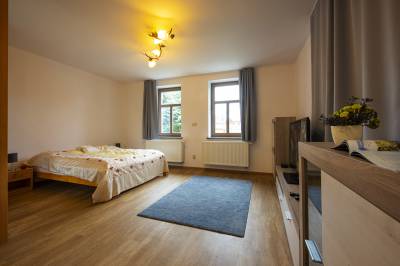 Spálňa s manželskou posteľou, Guest House Mengsdorf, Mengusovce