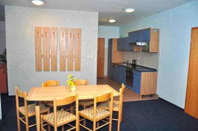 Apartmán s 2 spálňami - kuchyňa s jedálenským sedením, Penzión Antares, Zuberec