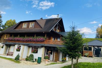 Drevenica Kozinec, Zázrivá