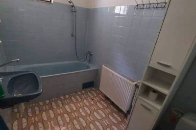Kúpeľňa s vaňou, Chata u Jeleňa, Oščadnica