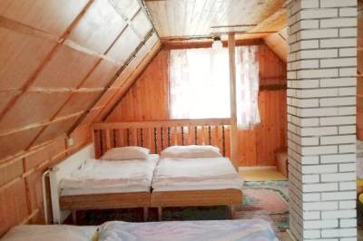 Spálňa s manželskou posteľou a samostatnými lôžkami, Chata Biely Potok 1275 Terchová, Terchová