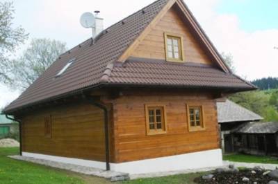 Ubytovanie na samote pri rybníku v obci Cinobaňa, Drevenica Žihľava, Cinobaňa