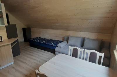 Malá drevenica – izba s kuchynským kútom, Drevenica Rybárie, Korňa