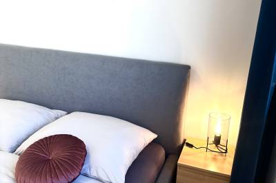 Spálňa s manželskou posteľou, Apartmán v Bratislave, Bratislava