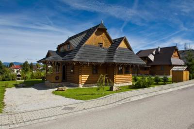 Chata Lúčny hríb - exteriér ubytovania v obci Liptovská Štiavnica, Chalúpkovo Resort, Liptovská Štiavnica