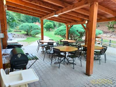 Terasa, Chata Valachovka, Vyhne