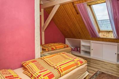 Dovolenkový dom 3-spálňový - spálňa s 1-lôžkovými posteľami, Ubytovanie u Maroša, Kežmarok
