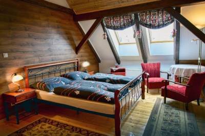 Dovolenkový dom 3-spálňový - spálňa s manželskou posteľou, Ubytovanie u Maroša, Kežmarok