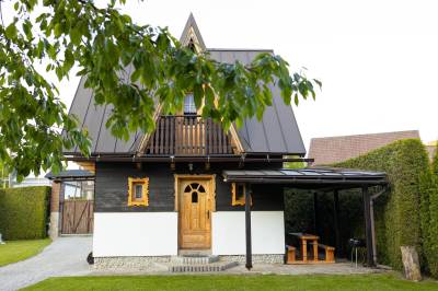 Malá chata - exteriér ubytovania v obci Oravský Biely Potok, Chaty Katka, Oravský Biely Potok