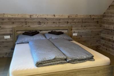 Spálňa s manželskou posteľou, Chata Slanický Grúň, Námestovo