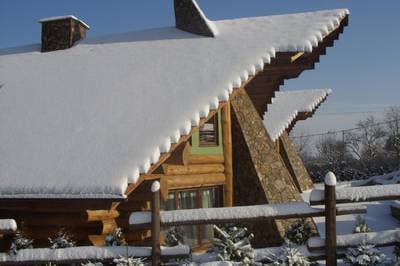 Zrub Montana - exteriér ubytovania v obci Bystrička, MONTANA RESIDENCE - Zrub Montana a Chata Oregon, Bystrička