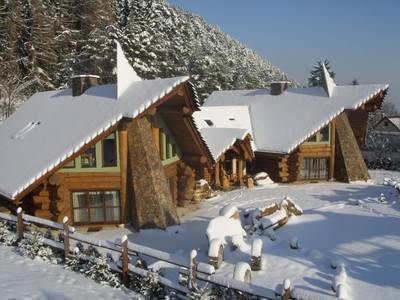 Zrub Montana - exteriér ubytovania v obci Bystrička, MONTANA RESIDENCE - Zrub Montana a Chata Oregon, Bystrička