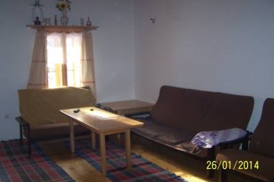 Obývačka s gaučom, Chalupa Brucháč, Závadka nad Hronom