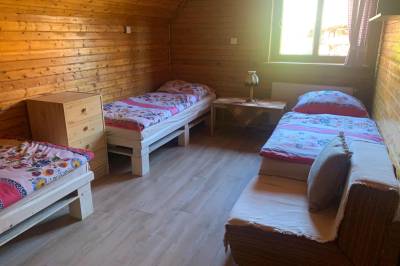 Spálňa s 1-lôžkovými posteľami, Chalupa Meri, Terchová