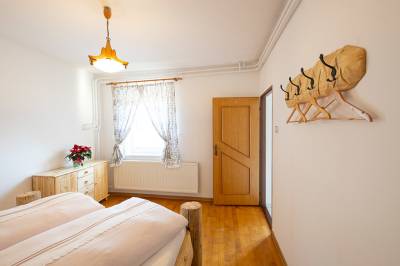 Rodinná izba s 2 spálňami s manželskou posteľou, Oravienka Biely Potok, Oravský Biely Potok