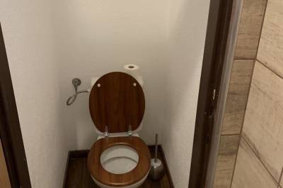 Samostatná toaleta, Chata Astrička, Stará Lesná