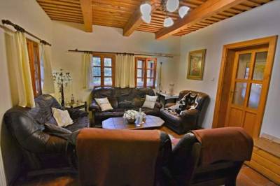 Obývačka s gaučom, Chalupa Grant, Špania Dolina